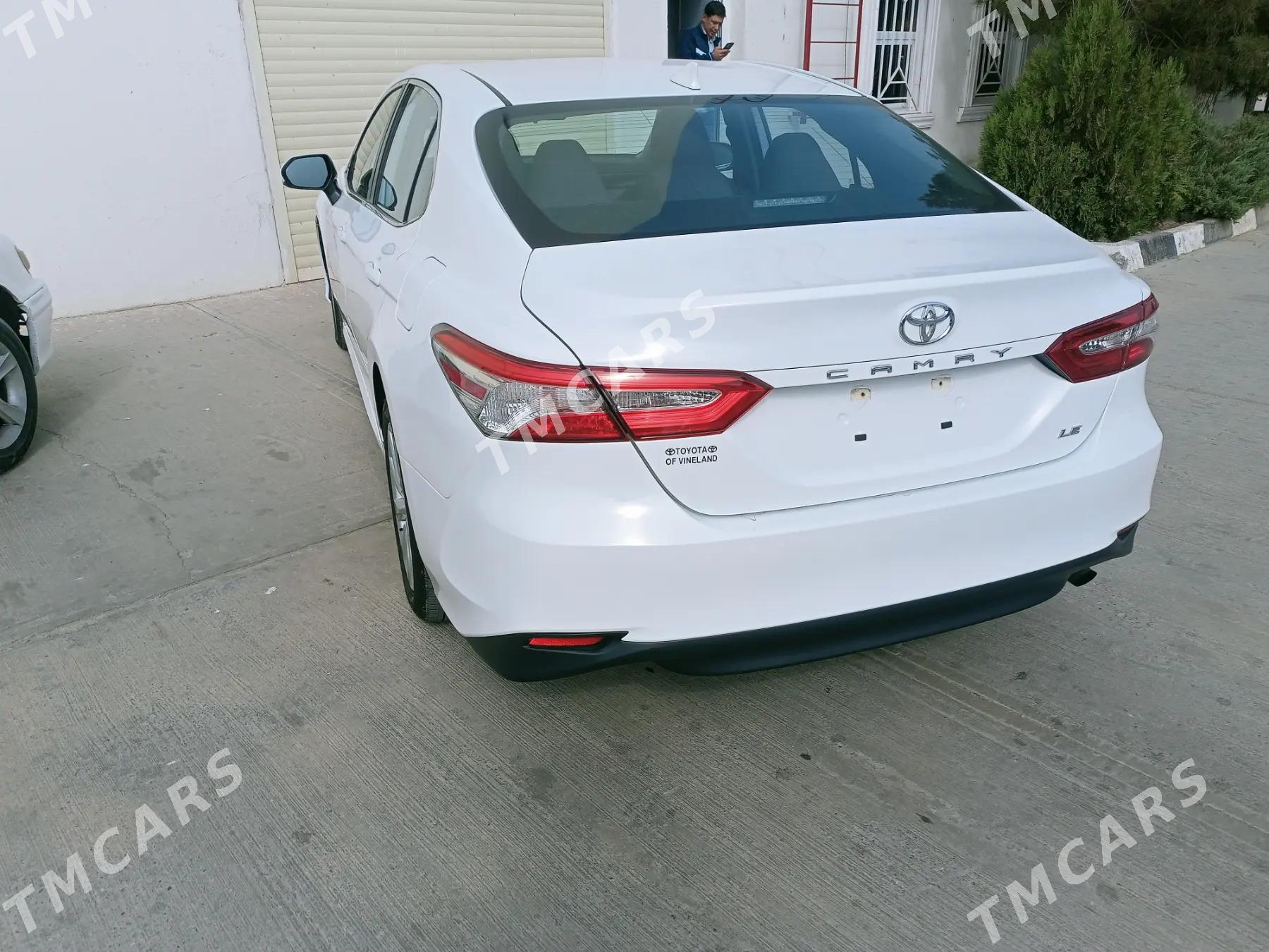 Toyota Camry 2019 - 285 000 TMT - Ашхабад - img 2