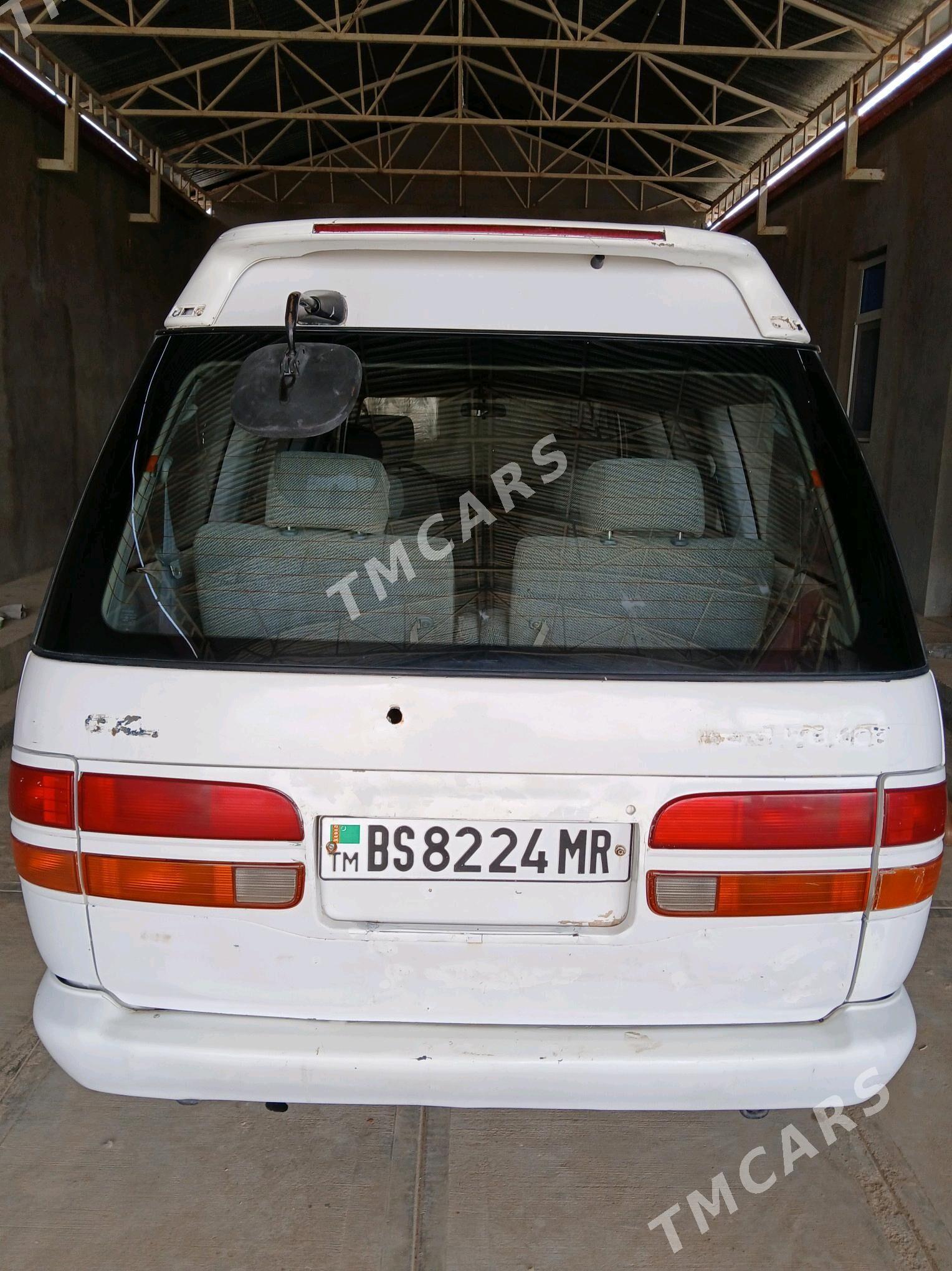 Toyota Town Ace 1992 - 25 000 TMT - Ýolöten - img 3