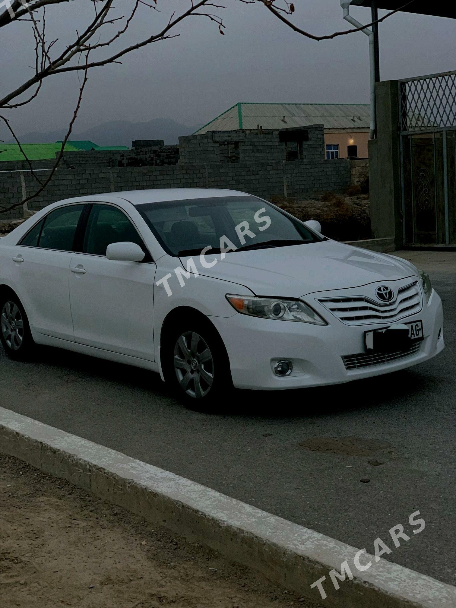 Toyota Camry 2010 - 185 000 TMT - Ашхабад - img 2