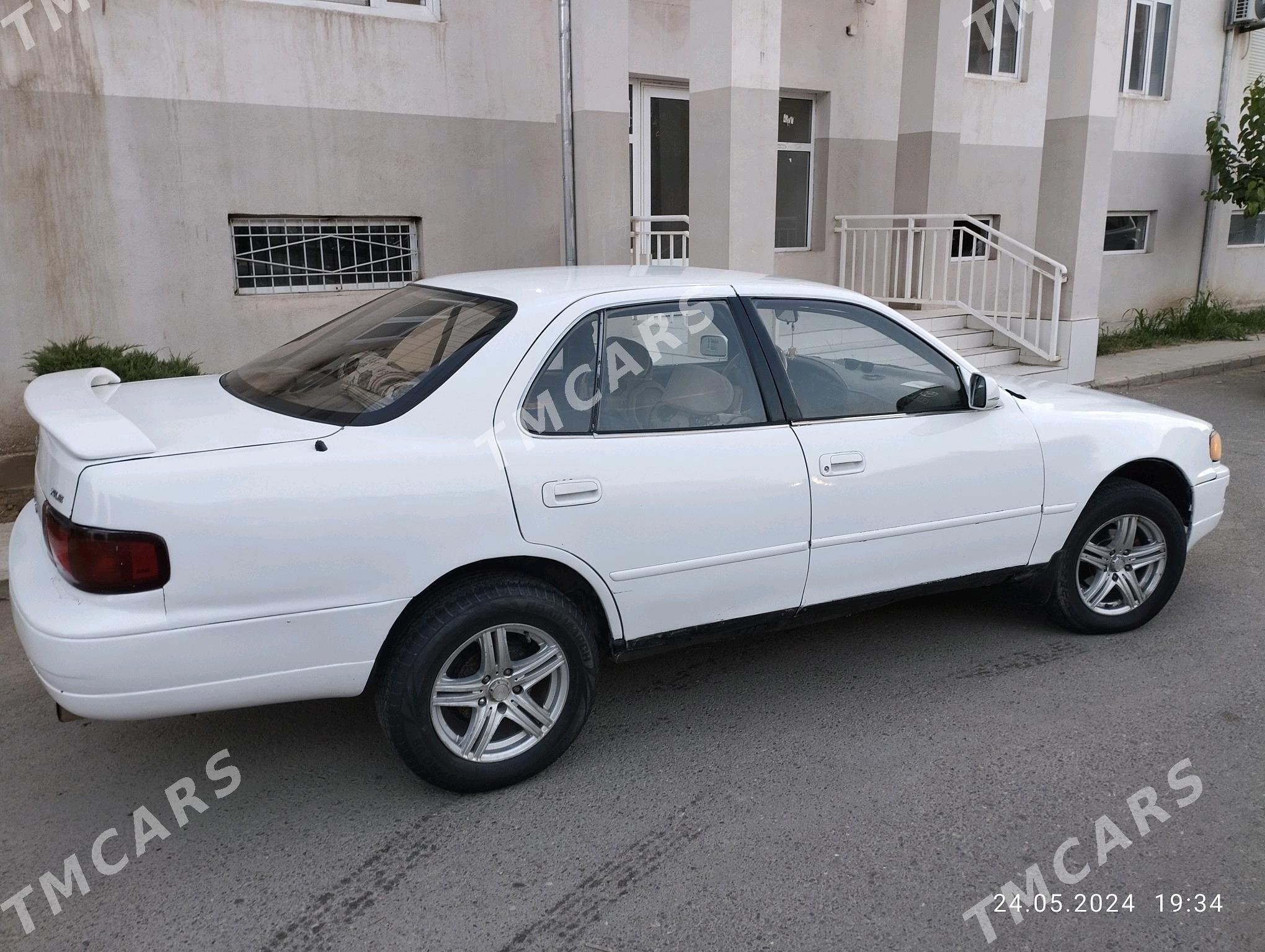 Toyota Camry 1994 - 70 000 TMT - Теджен - img 4