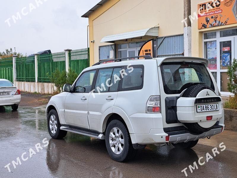 Mitsubishi Pajero 2013 - 250 000 TMT - Türkmenabat - img 8