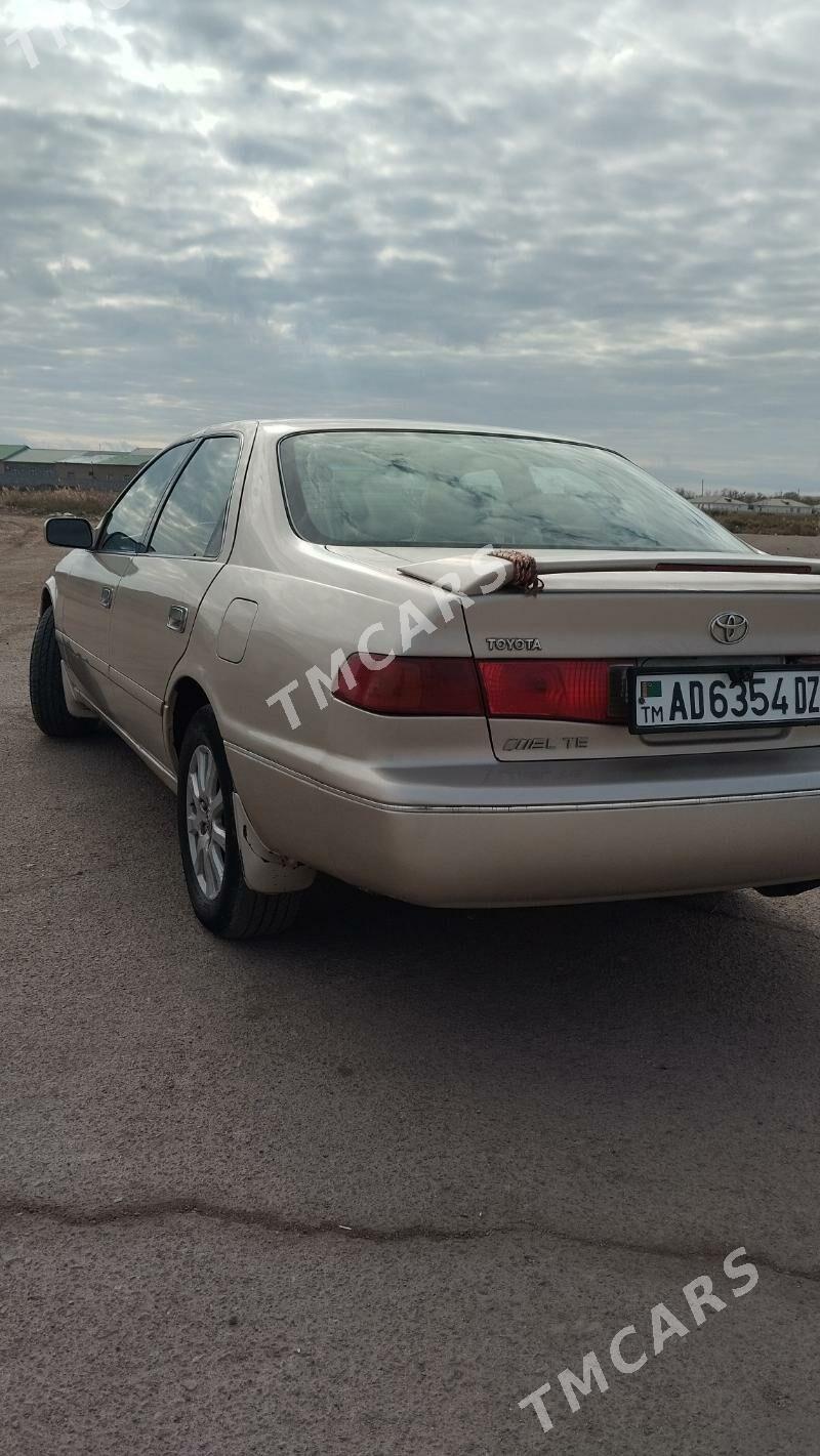 Toyota Camry 1999 - 125 000 TMT - Кёнеургенч - img 7