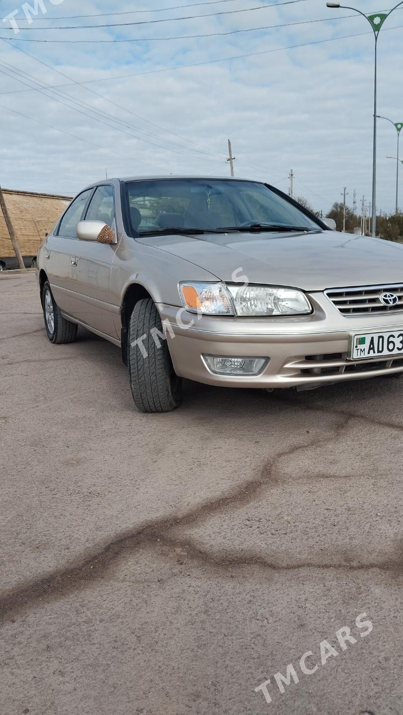 Toyota Camry 1999 - 125 000 TMT - Кёнеургенч - img 9