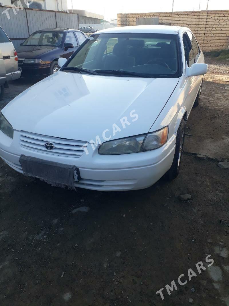 Toyota Camry 1998 - 92 000 TMT - Mary - img 3