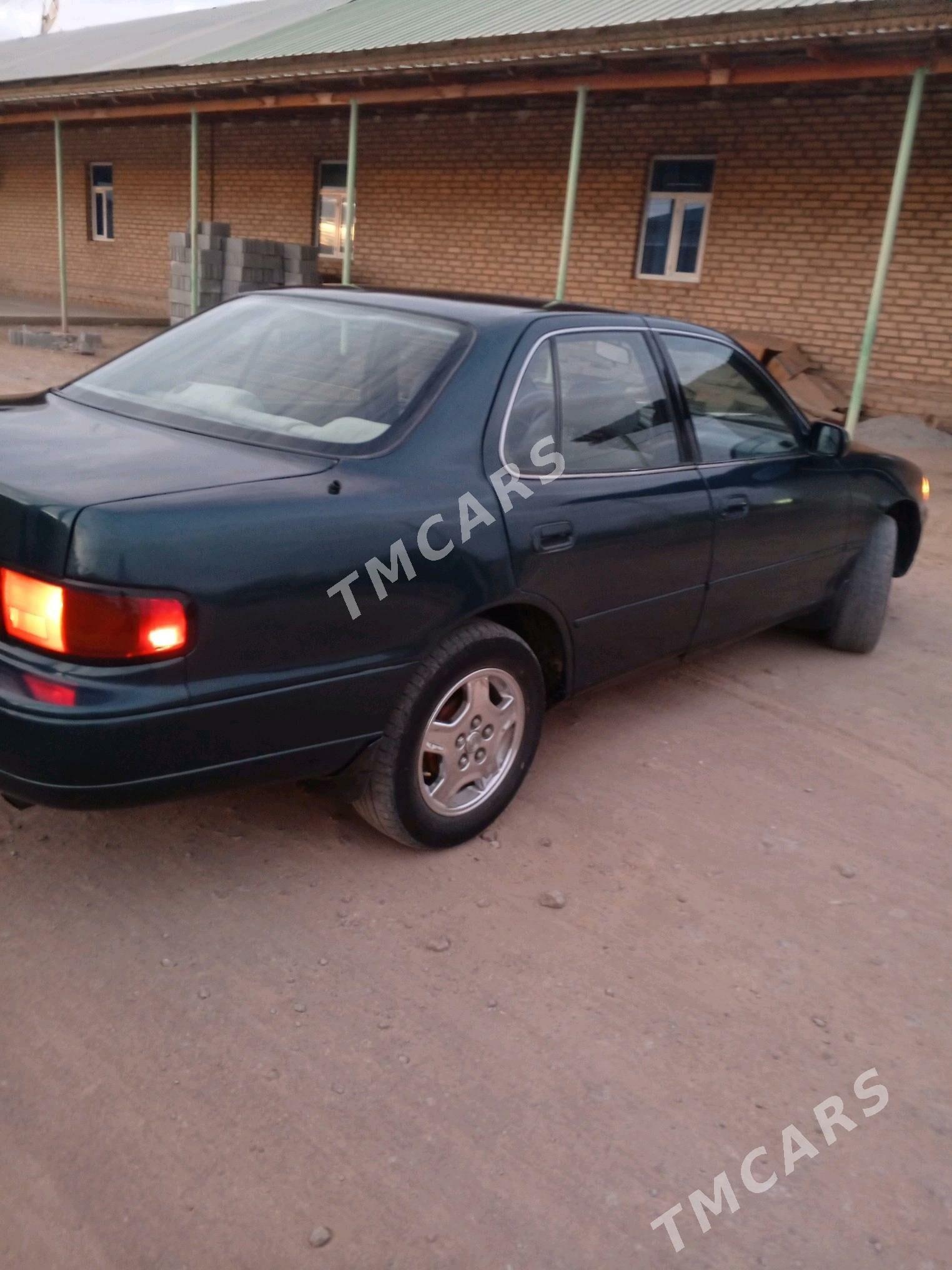 Toyota Camry 1996 - 74 000 TMT - Şabat etr. - img 2