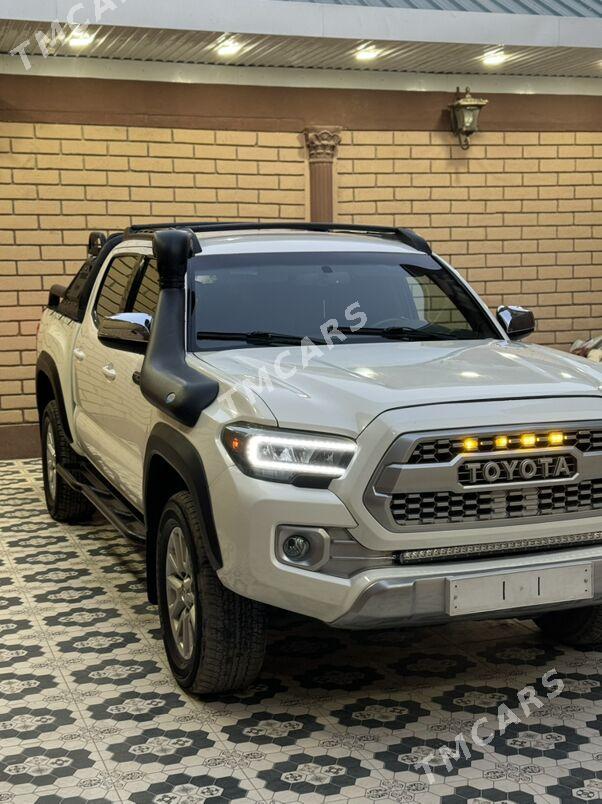 Toyota Tacoma 2018 - 380 000 TMT - Türkmenabat - img 2