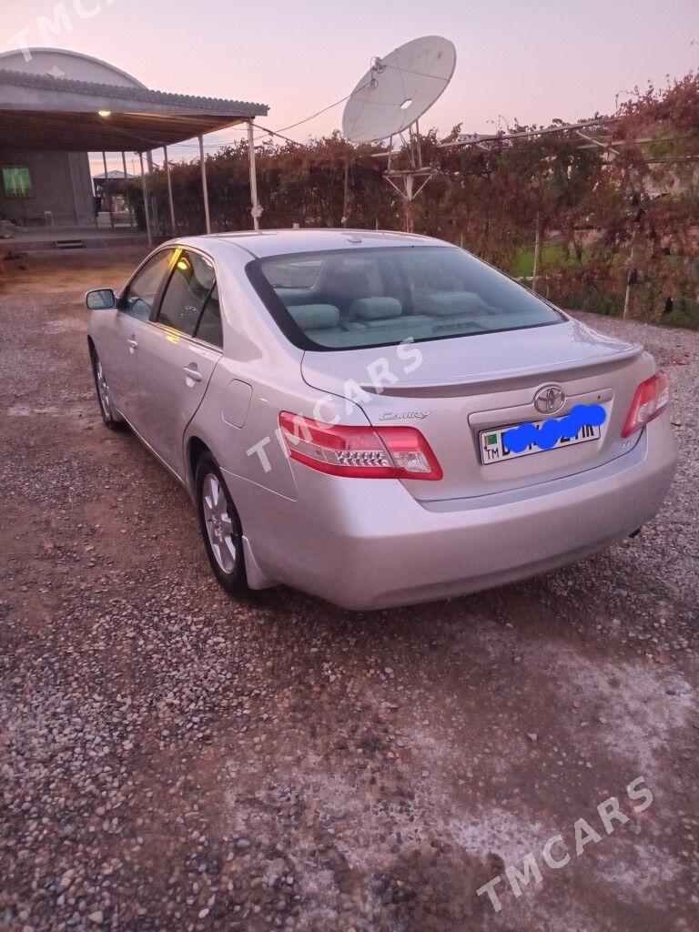 Toyota Camry 2010 - 165 000 TMT - Мары - img 3