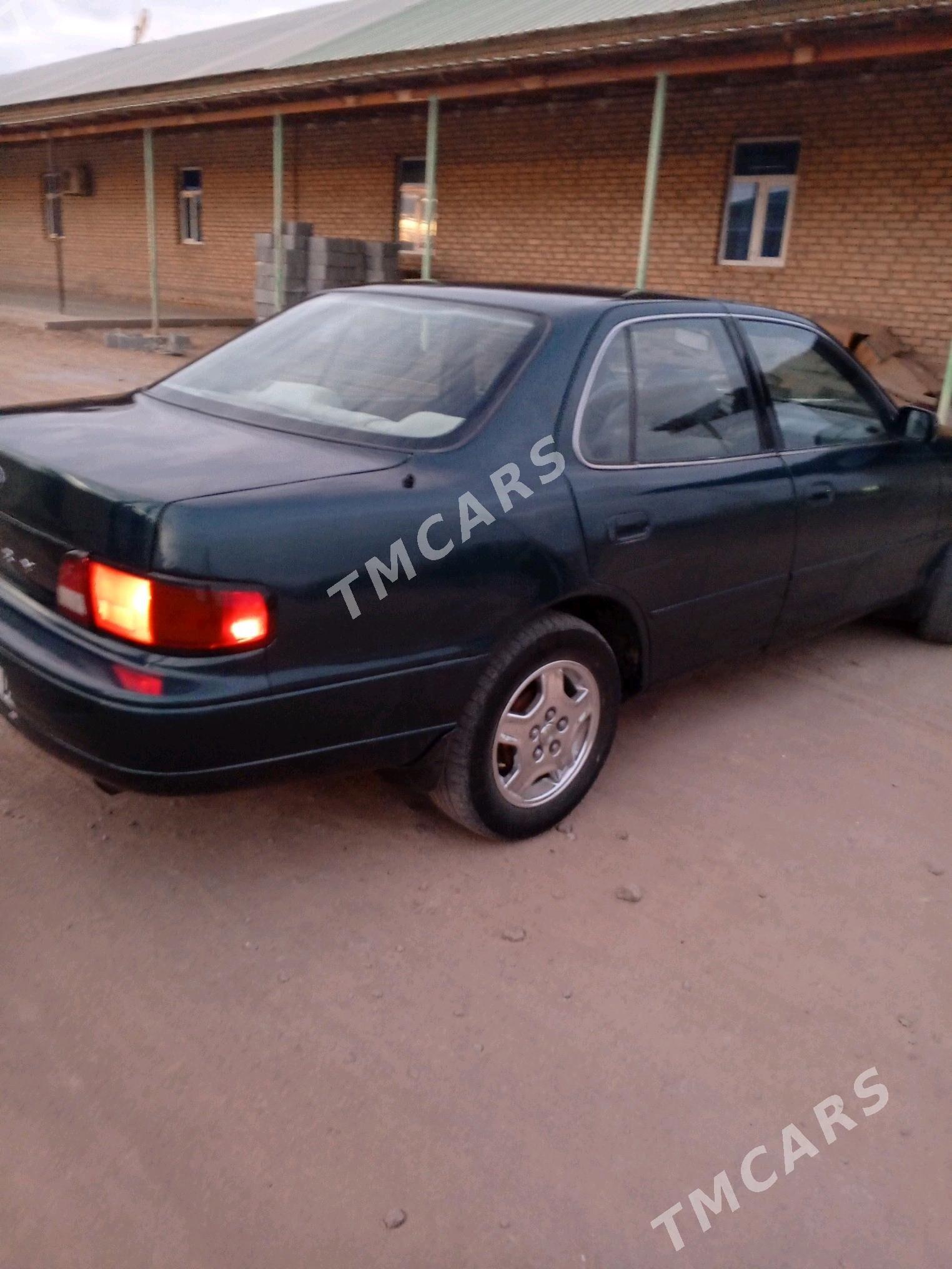 Toyota Camry 1996 - 74 000 TMT - Şabat etr. - img 5