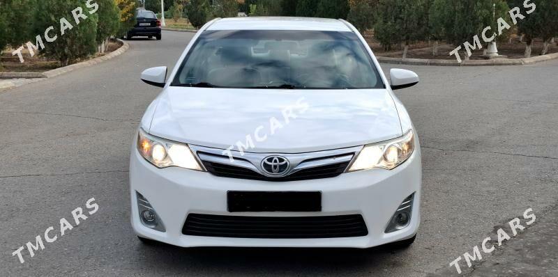 Toyota Camry 2012 - 190 000 TMT - Дашогуз - img 3