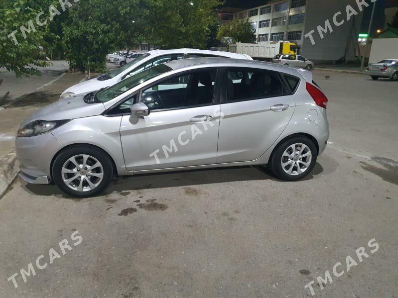 Ford Fiesta 2011 - 85 000 TMT - Ашхабад - img 2