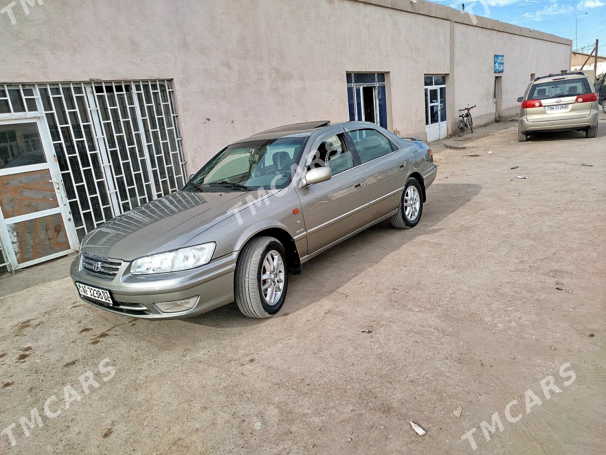 Toyota Camry 2001 - 140 000 TMT - Гурбансолтан Едже - img 5