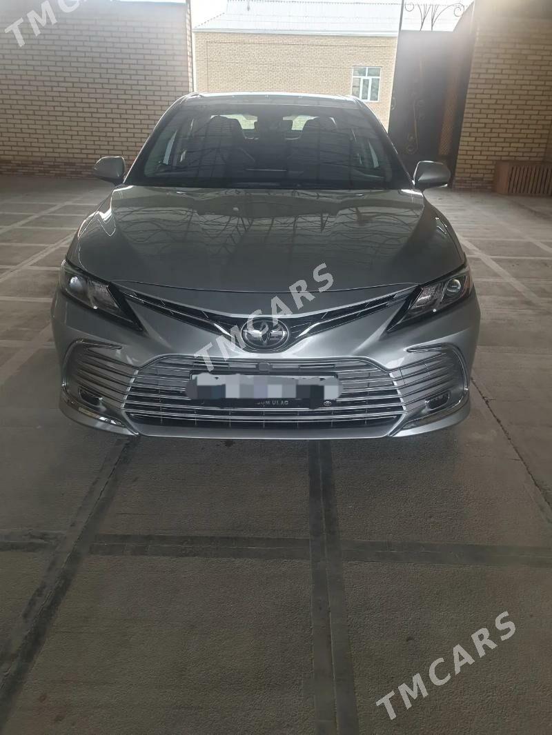 Toyota Camry 2022 - 340 000 TMT - Мары - img 2