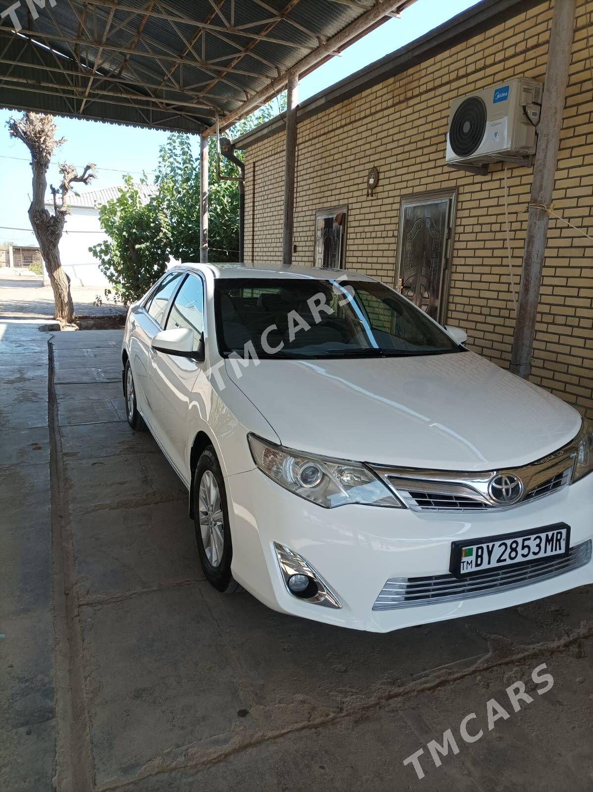 Toyota Camry 2012 - 170 000 TMT - Мургап - img 6