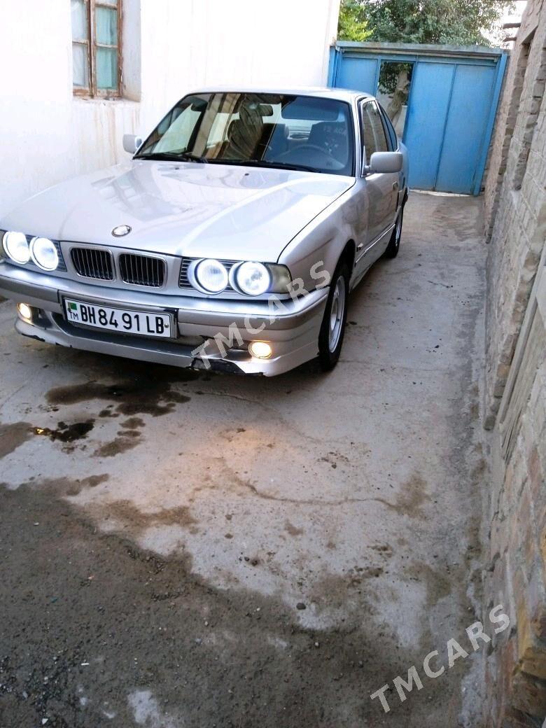 BMW 525 1990 - 50 000 TMT - Garabekewül - img 3