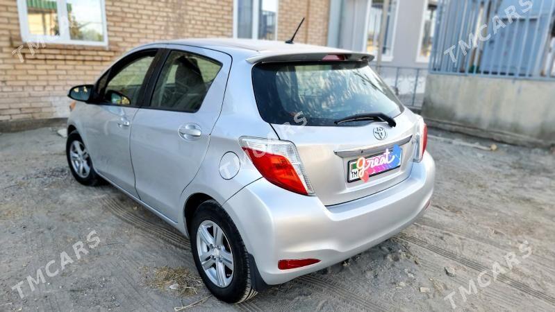 Toyota Yaris 2013 - 134 000 TMT - Туркменабат - img 2