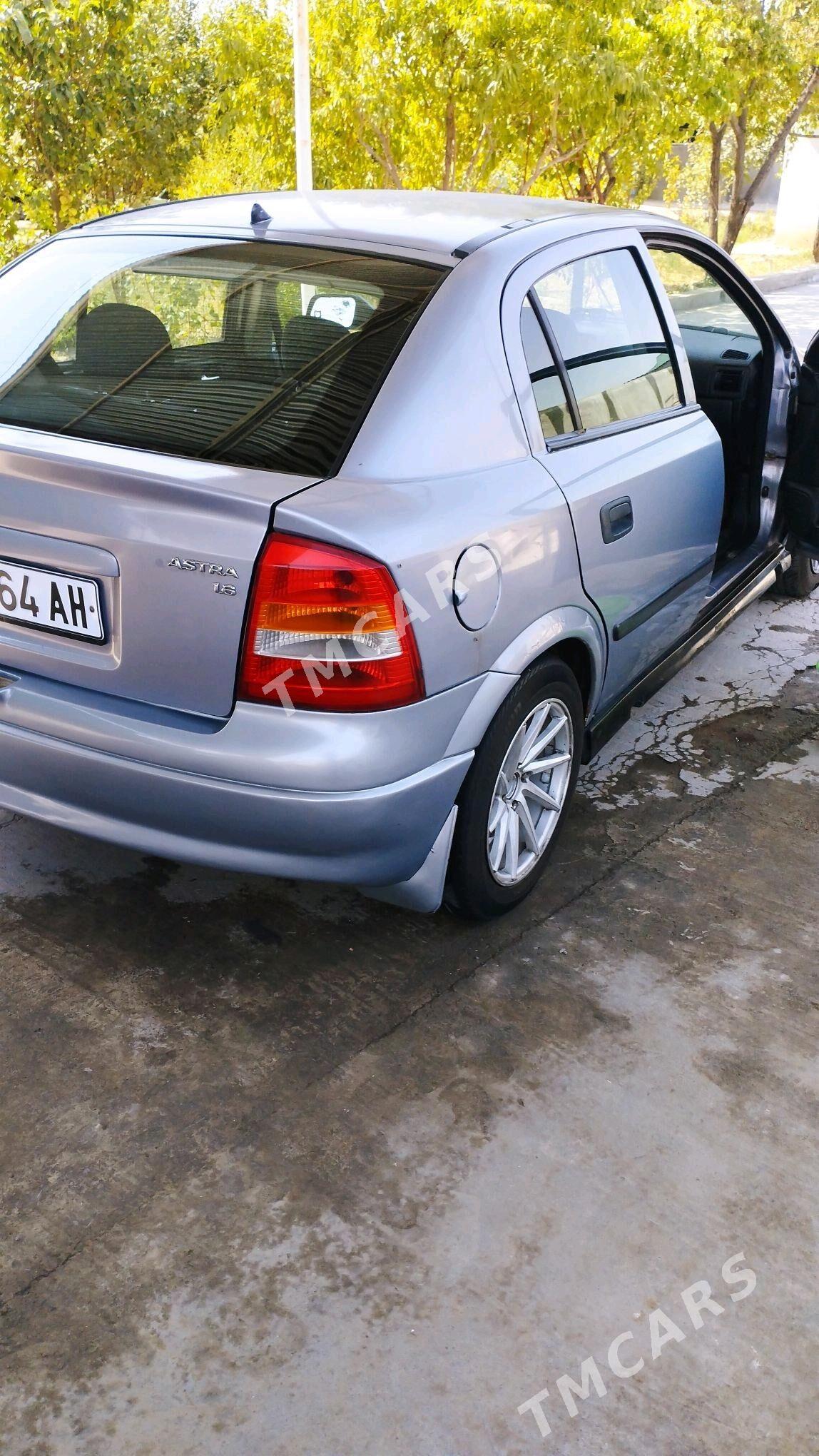 Opel Astra 2003 - 70 000 TMT - Анев - img 5