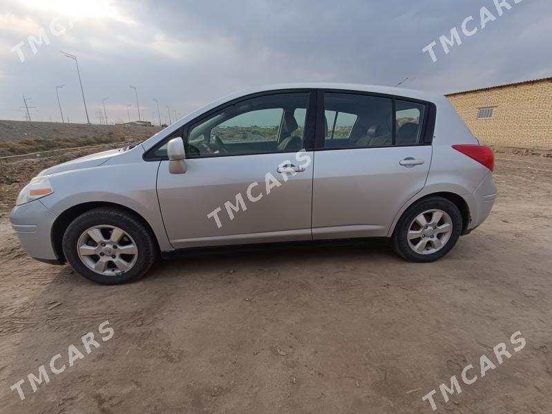 Nissan Versa 2012 - 95 000 TMT - Türkmenabat - img 3