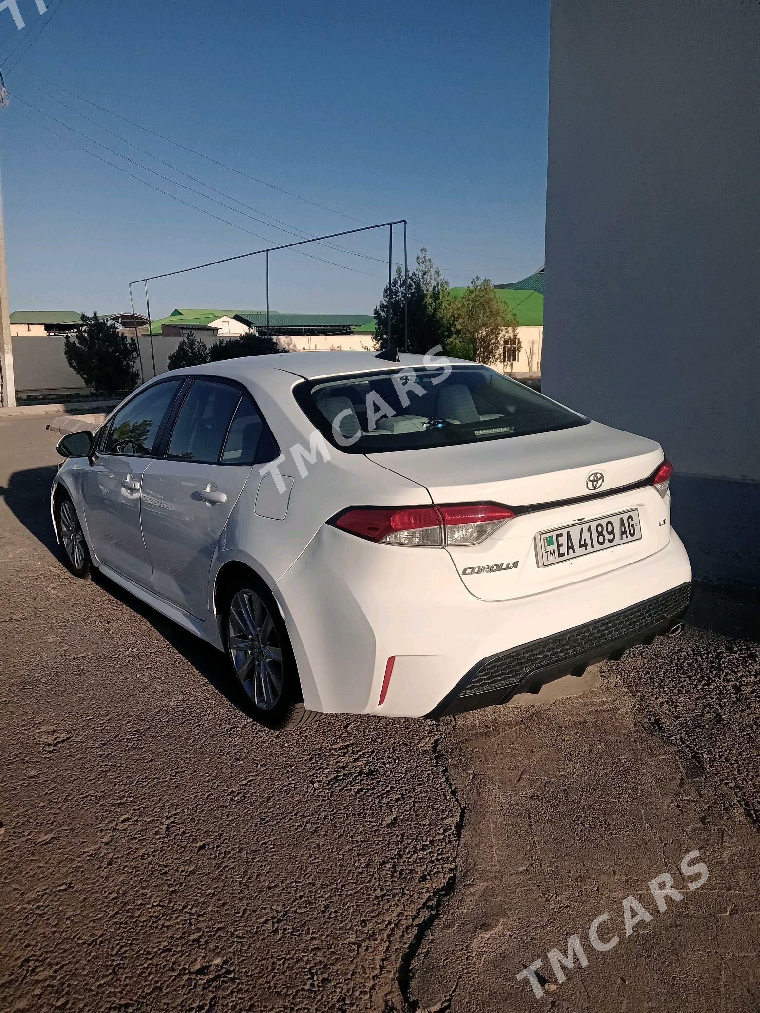 Toyota Corolla 2019 - 182 000 TMT - Aşgabat - img 2