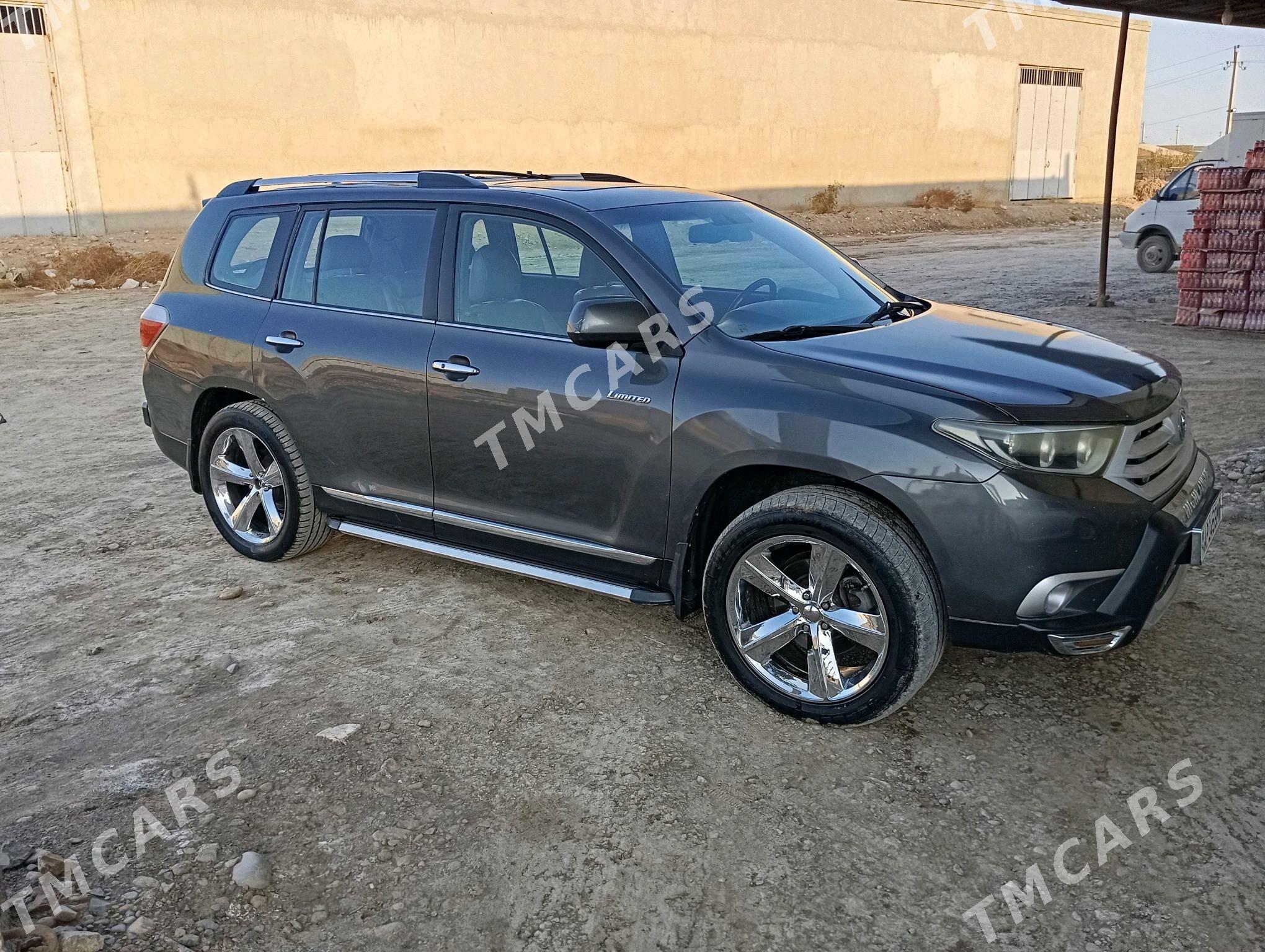 Toyota Highlander 2011 - 260 000 TMT - Мары - img 4