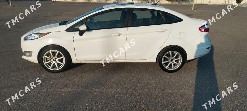 Ford Fiesta 2018 - 135 000 TMT - Ашхабад - img 4