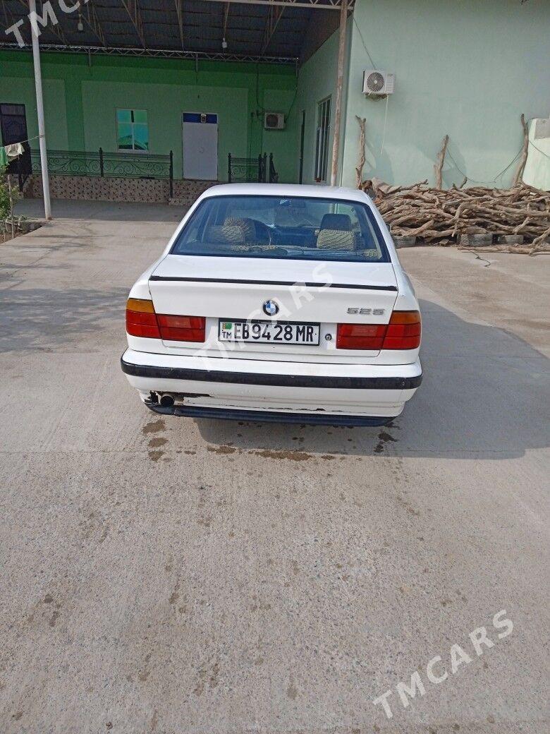 BMW 525 1990 - 37 000 TMT - Baýramaly - img 4