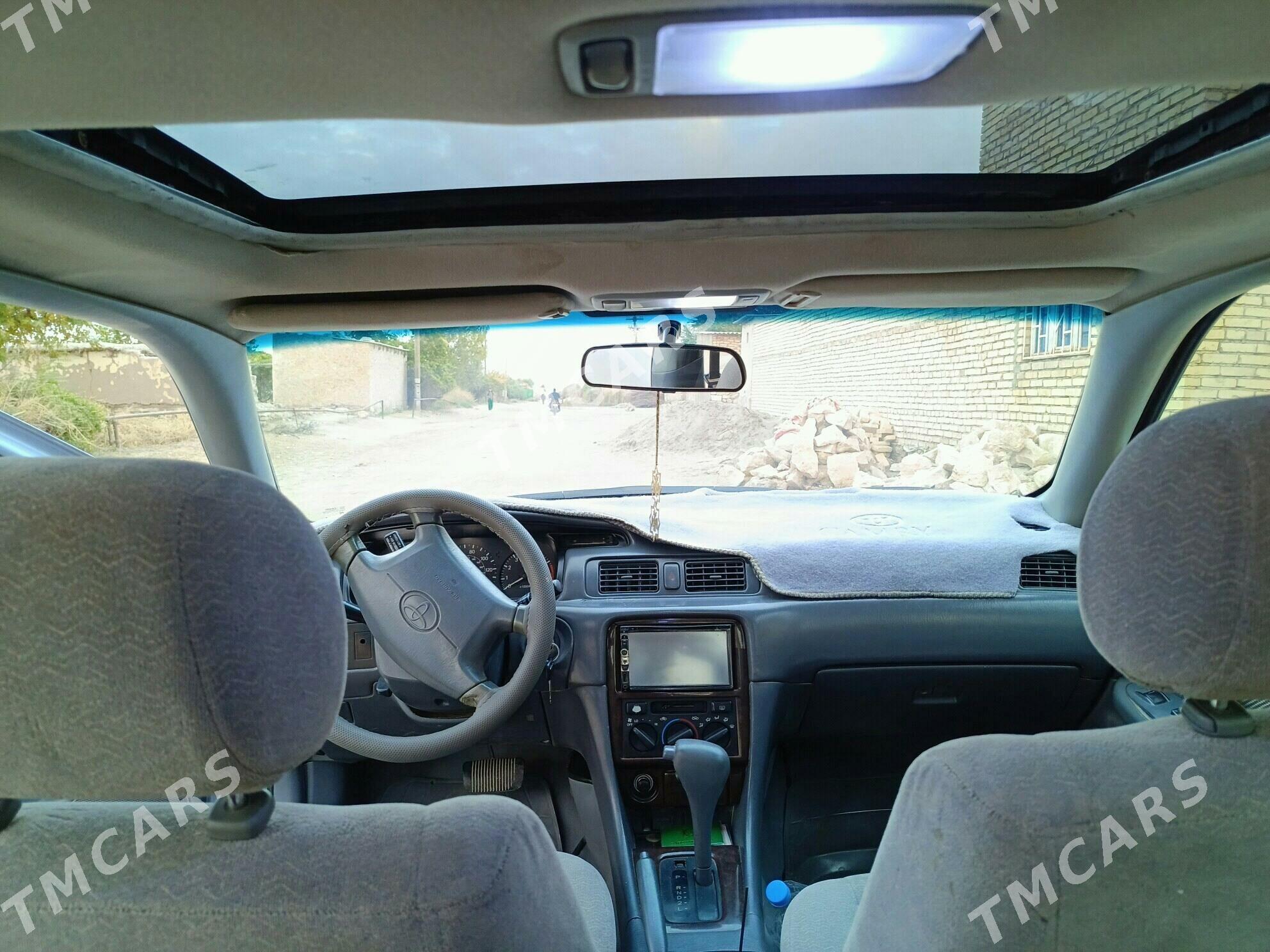 Toyota Camry 1997 - 95 000 TMT - Достлук - img 8