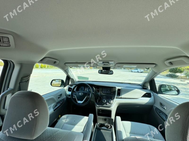 Toyota Sienna 2019 - 380 000 TMT - Daşoguz - img 6