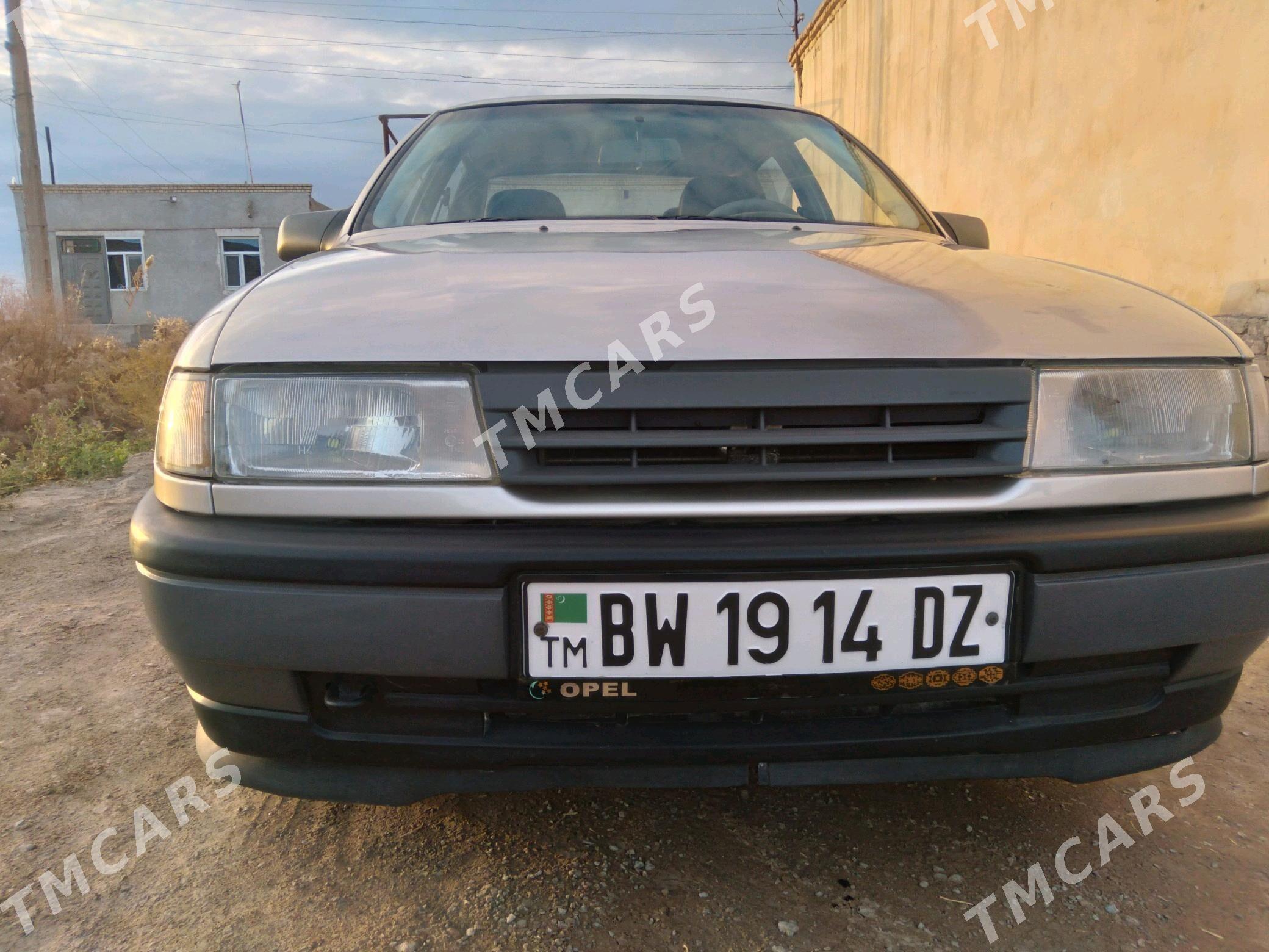 Opel Vectra 1993 - 50 000 TMT - Daşoguz - img 3