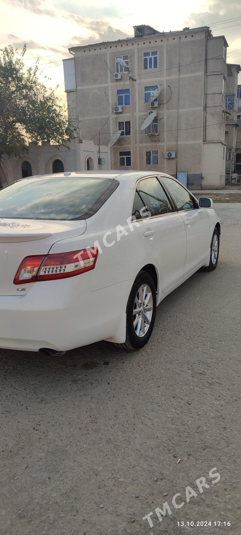 Toyota Camry 2011 - 230 000 TMT - Mary - img 2