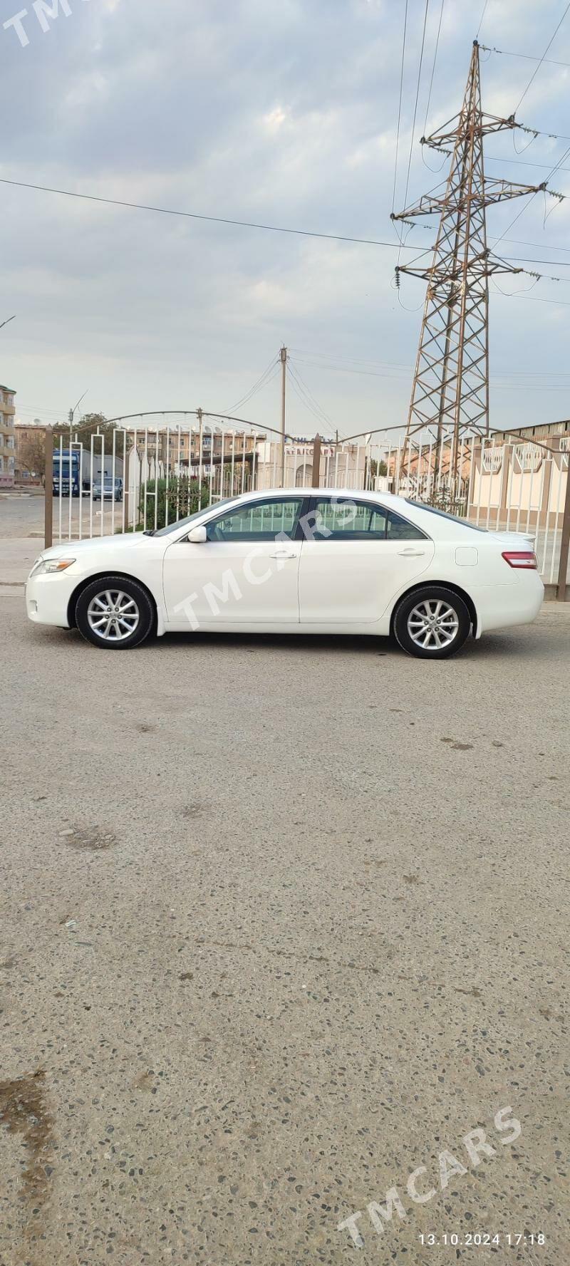 Toyota Camry 2011 - 230 000 TMT - Mary - img 3