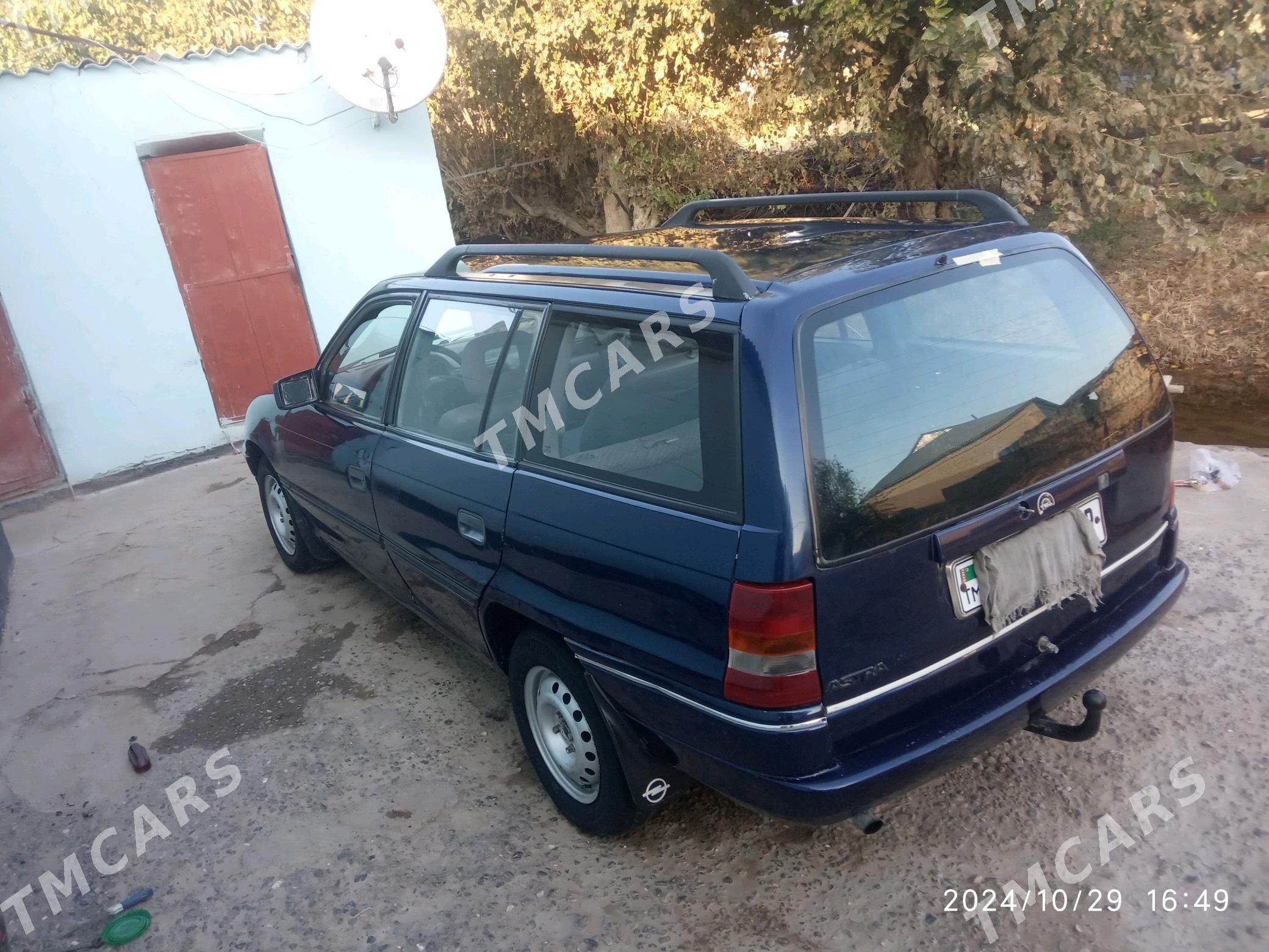 Opel Astra 1992 - 22 000 TMT - Мары - img 3