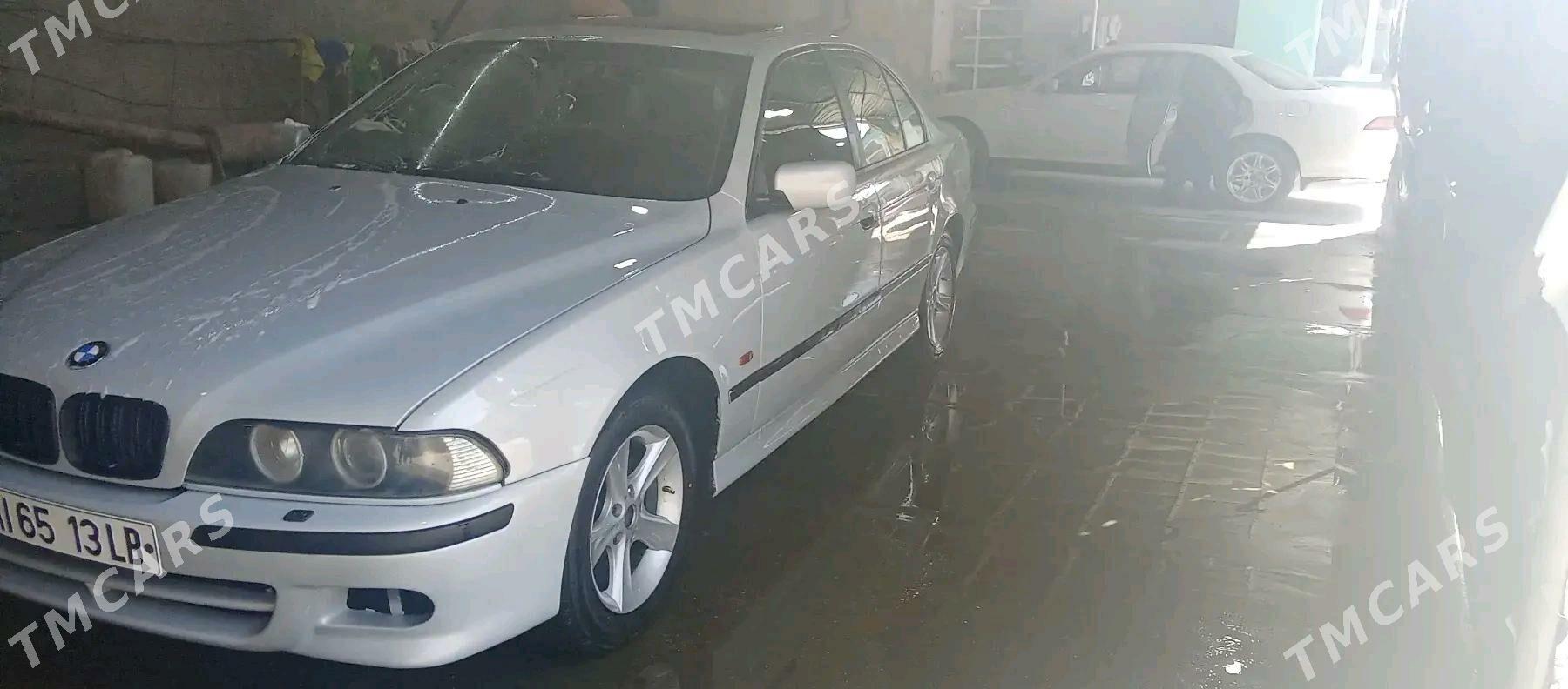 BMW E39 2002 - 50 000 TMT - Туркменабат - img 3