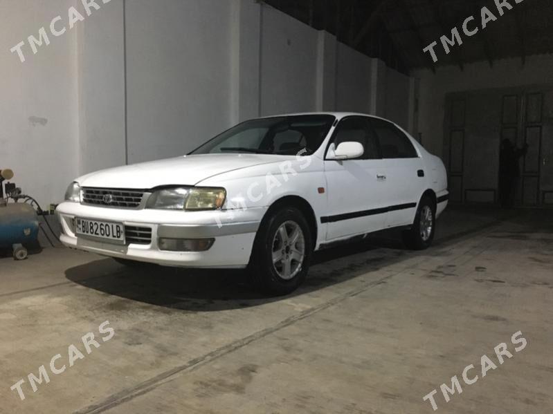 Toyota Carina 1994 - 45 000 TMT - Halaç - img 3