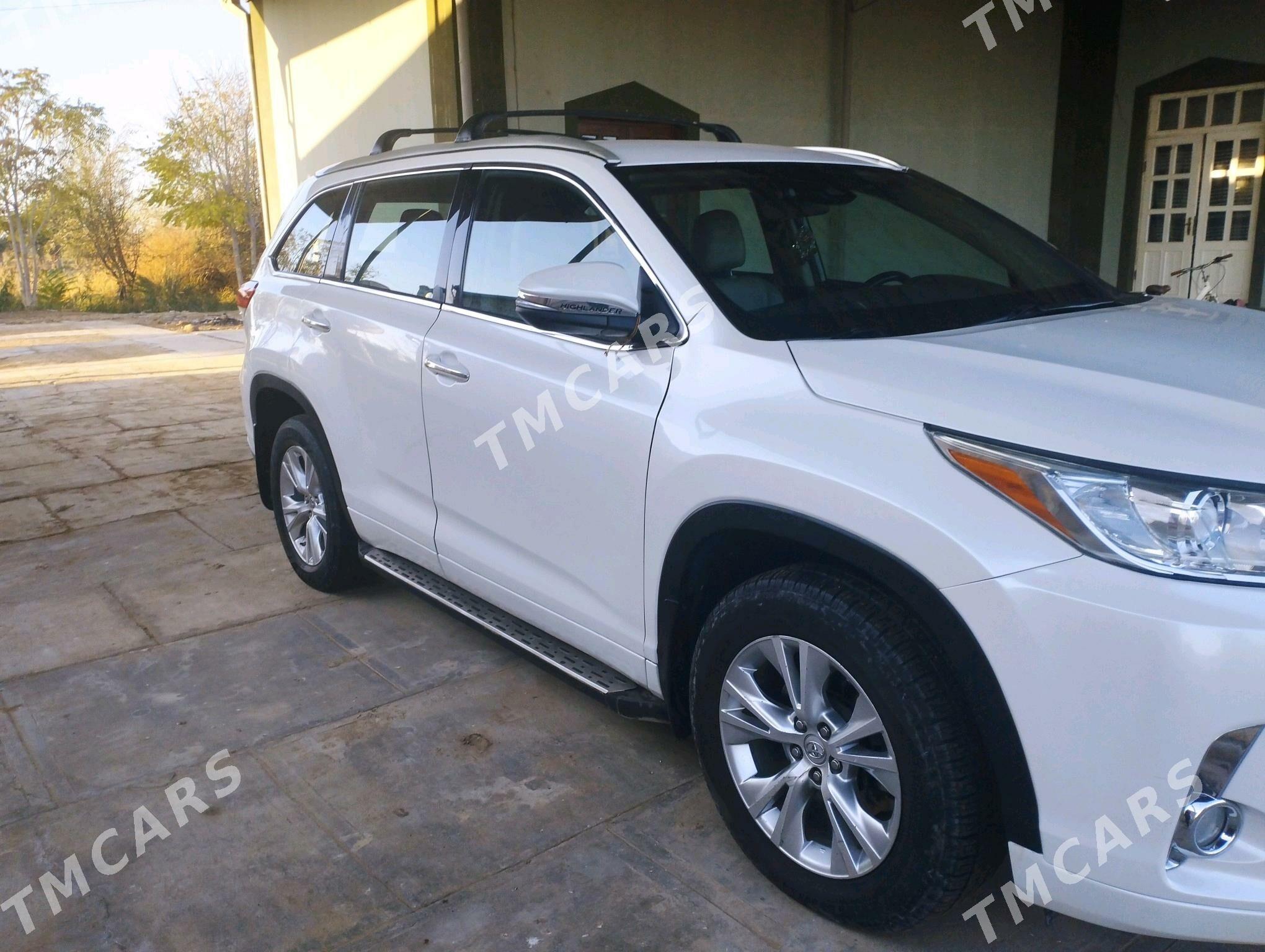 Toyota Highlander 2017 - 370 000 TMT - Ýolöten - img 2