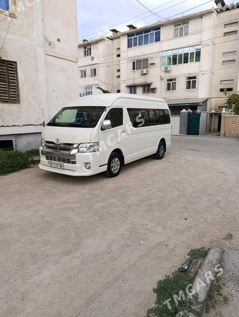 Toyota Hiace 2013 - 460 000 TMT - Балканабат - img 2