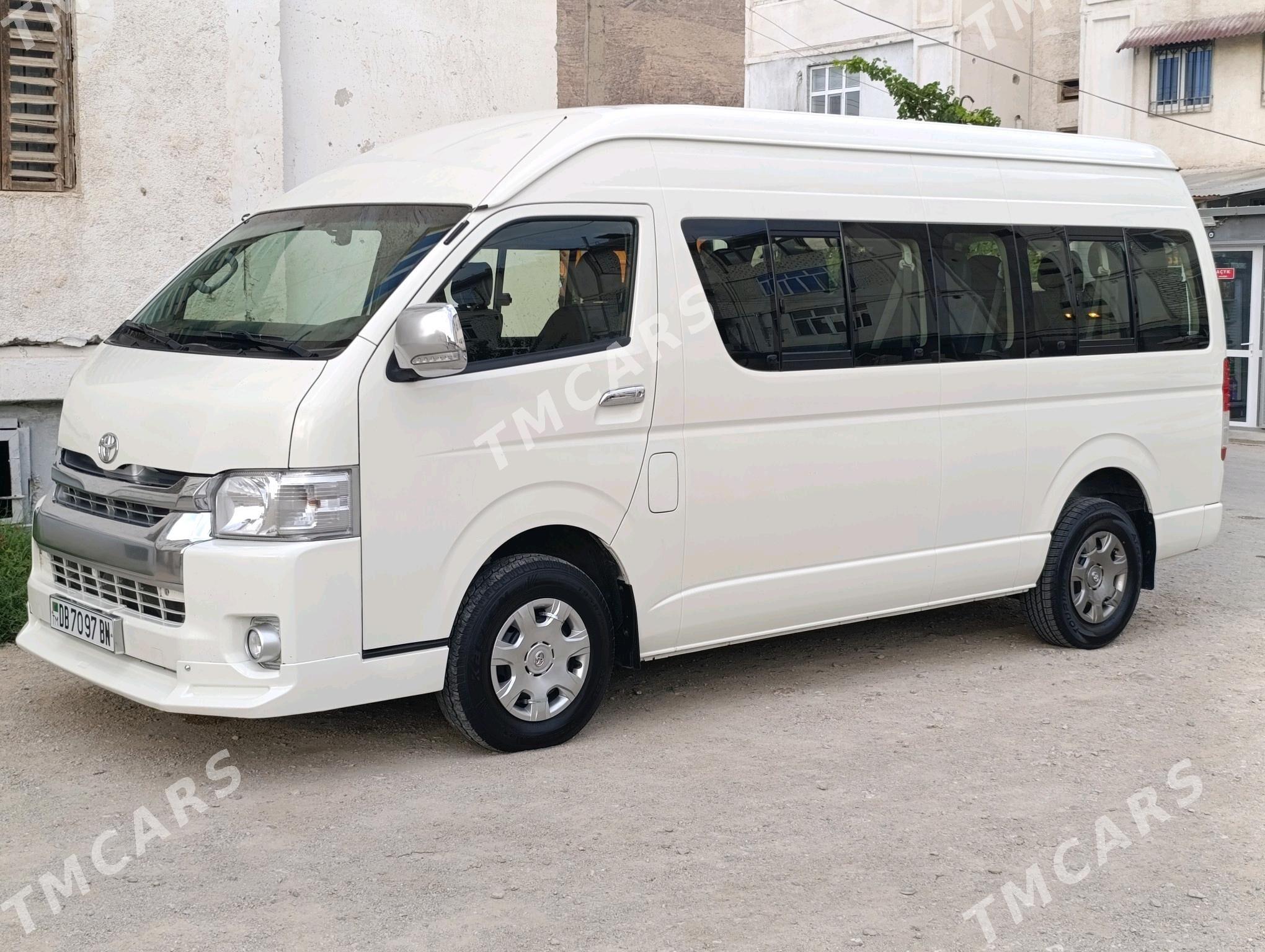 Toyota Hiace 2013 - 460 000 TMT - Балканабат - img 7