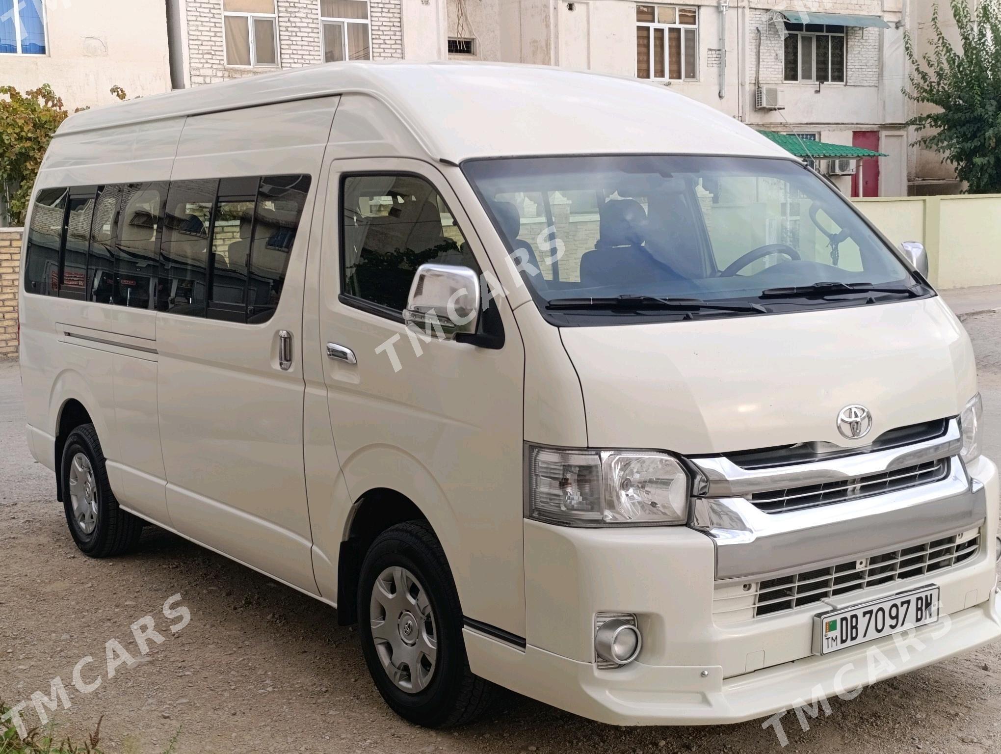 Toyota Hiace 2013 - 460 000 TMT - Балканабат - img 10