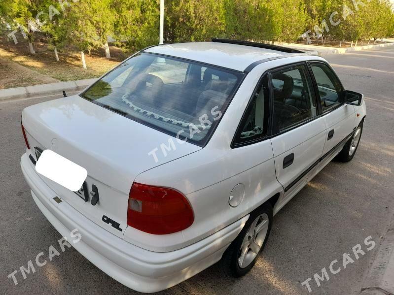 Opel Astra 1992 - 32 000 TMT - Daşoguz - img 4