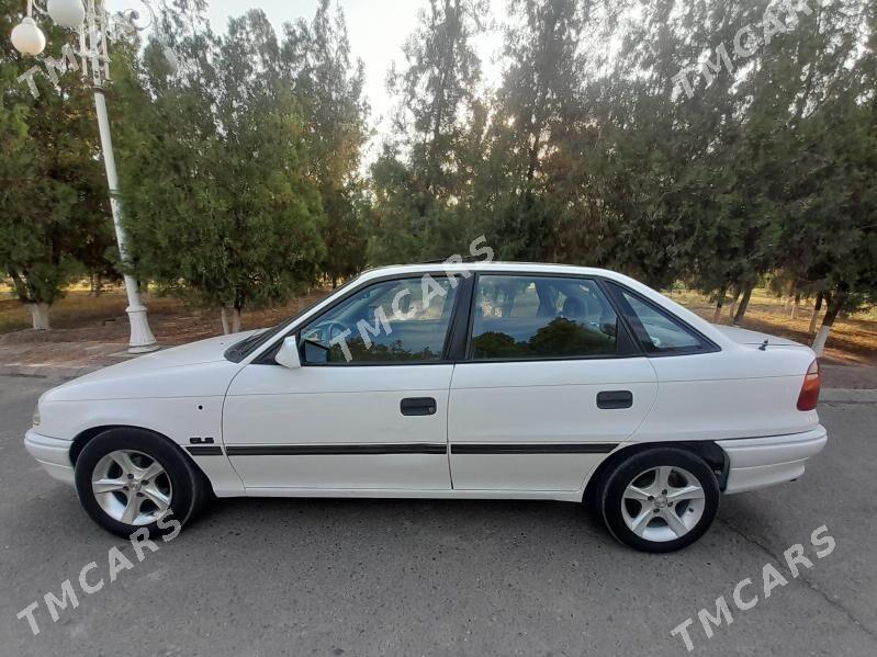 Opel Astra 1992 - 32 000 TMT - Daşoguz - img 5