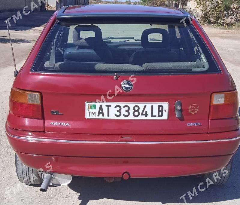 Opel Astra 1992 - 22 000 TMT - Сакар - img 5