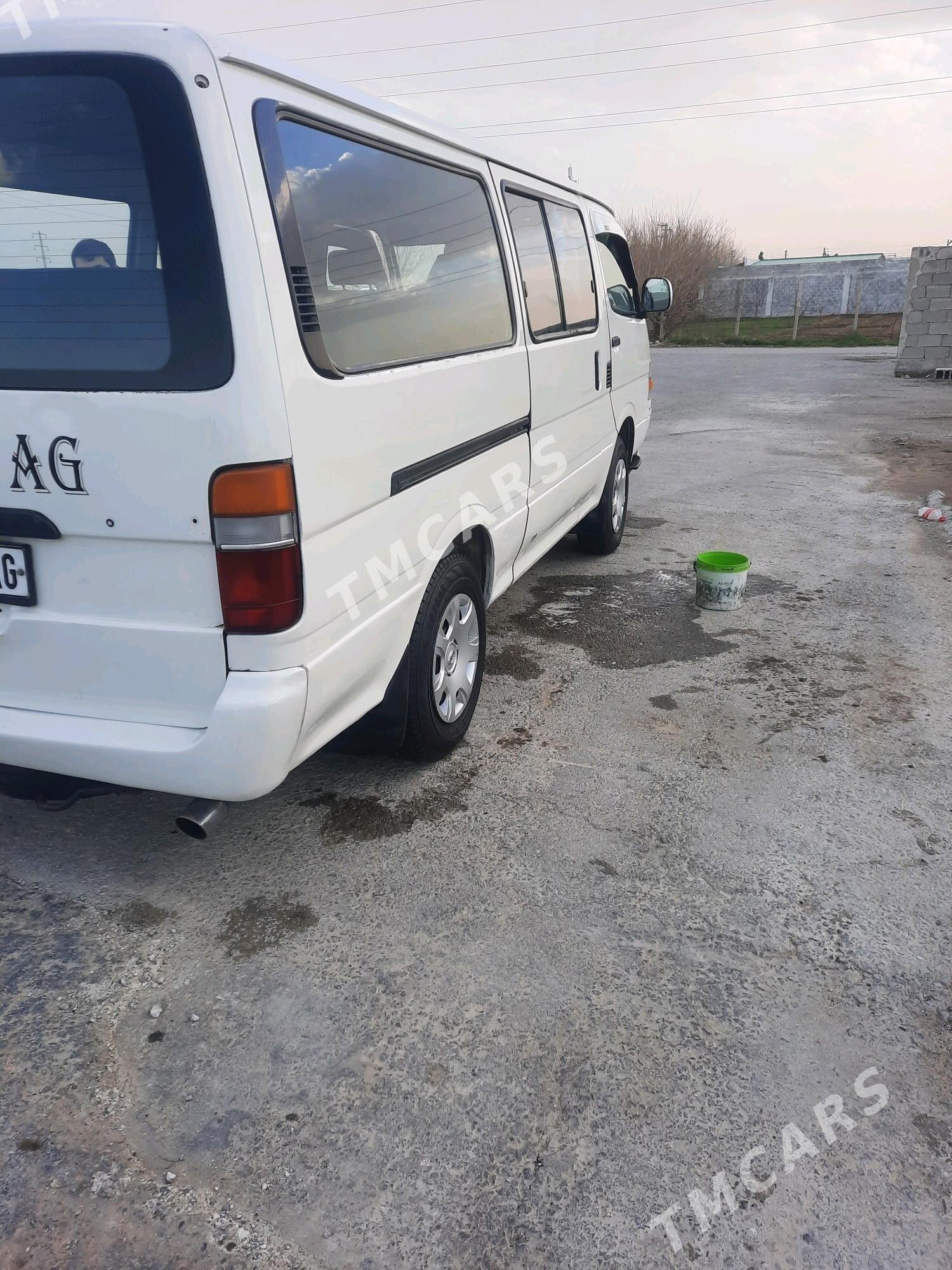 Toyota Hiace 1999 - 124 000 TMT - Ашхабад - img 2