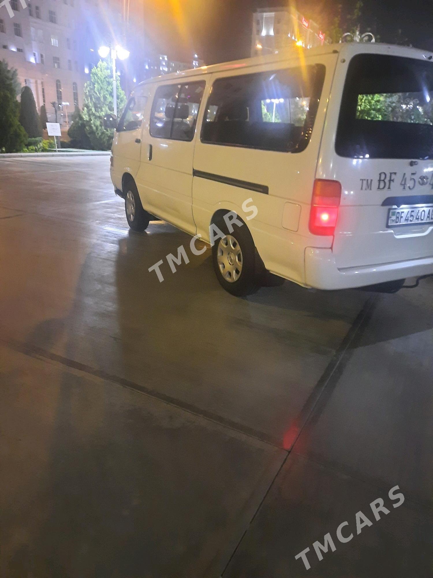 Toyota Hiace 1999 - 124 000 TMT - Ашхабад - img 4