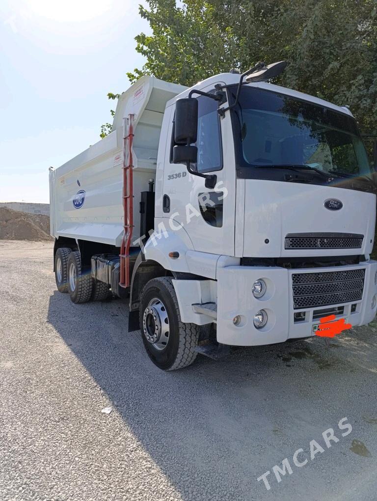 Ford Cargo 3536M 2015 - 750 000 TMT - Ашхабад - img 4