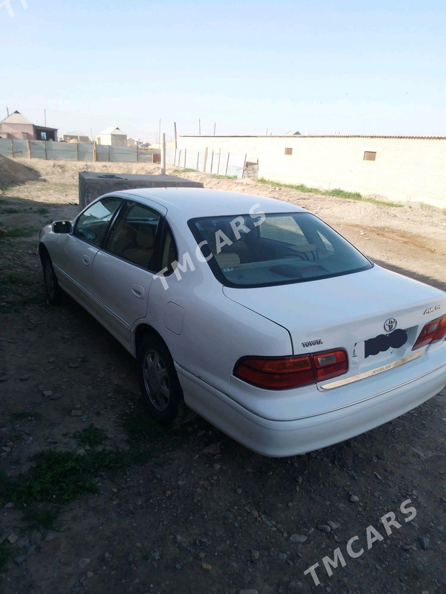 Toyota Avalon 1998 - 70 000 TMT - Halaç - img 3