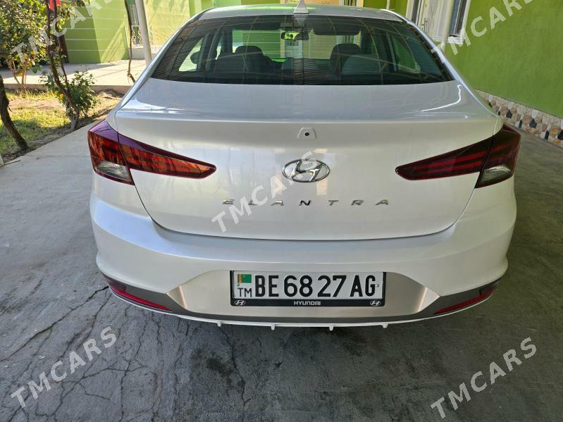 Hyundai Elantra 2019 - 166 600 TMT - Gypjak - img 4