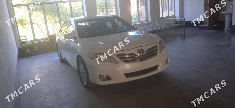 Toyota Camry 2010 - 150 000 TMT - Çärjew - img 4