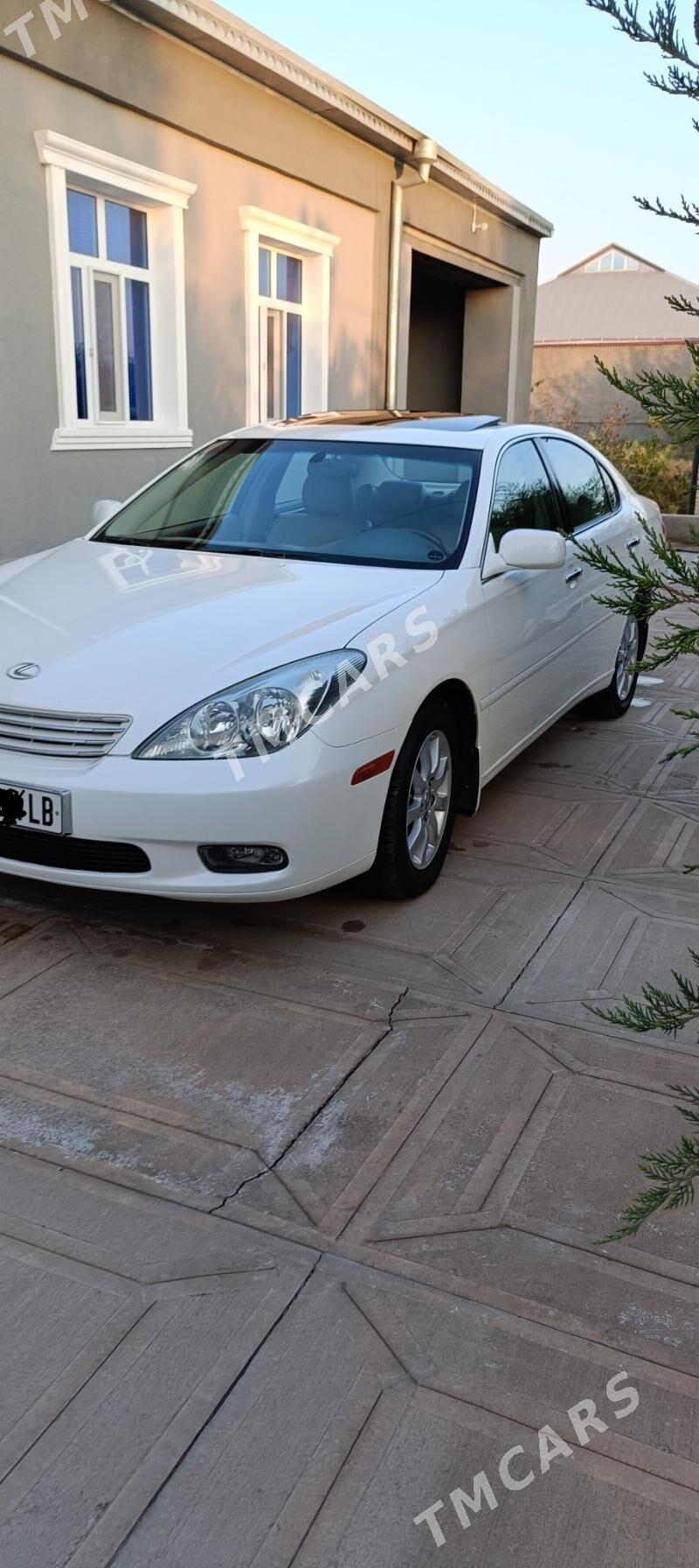 Lexus ES 300 2002 - 180 000 TMT - Kerki - img 3