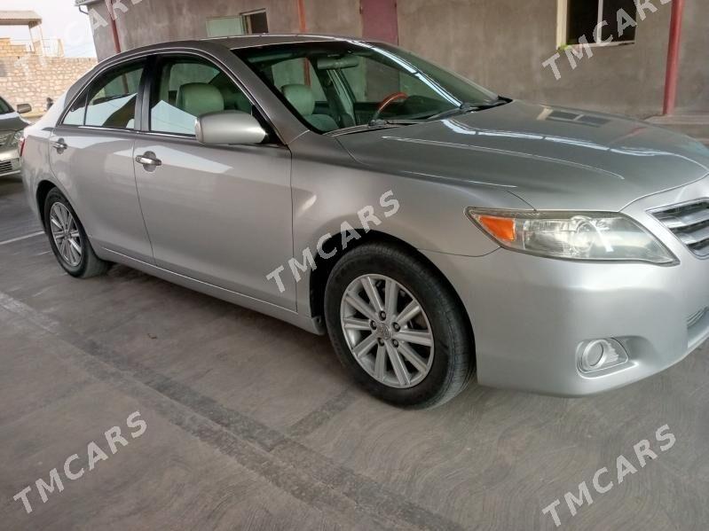 Toyota Camry 2010 - 140 000 TMT - Gumdag - img 8