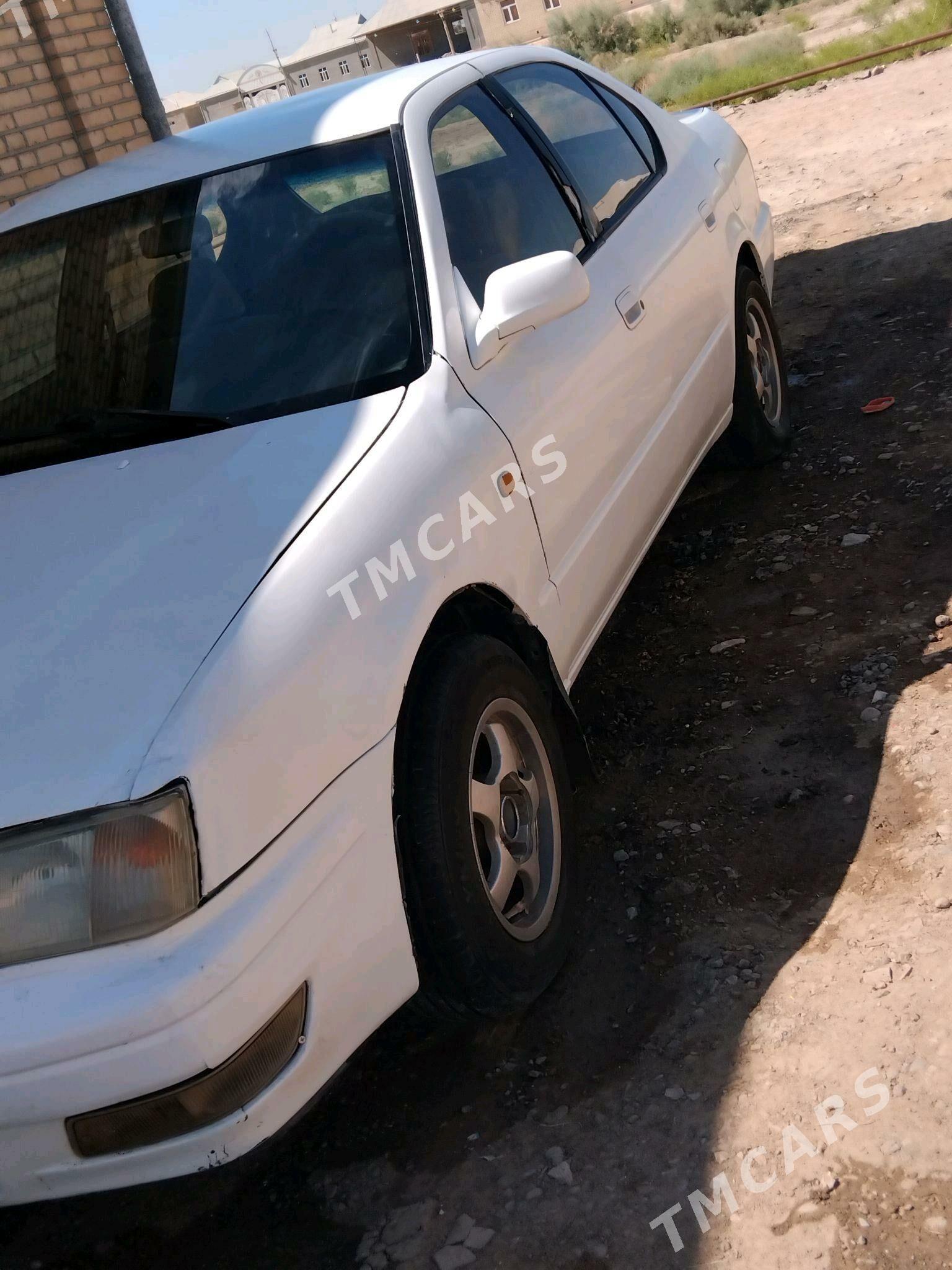 Toyota Camry 1994 - 40 000 TMT - Байрамали - img 4