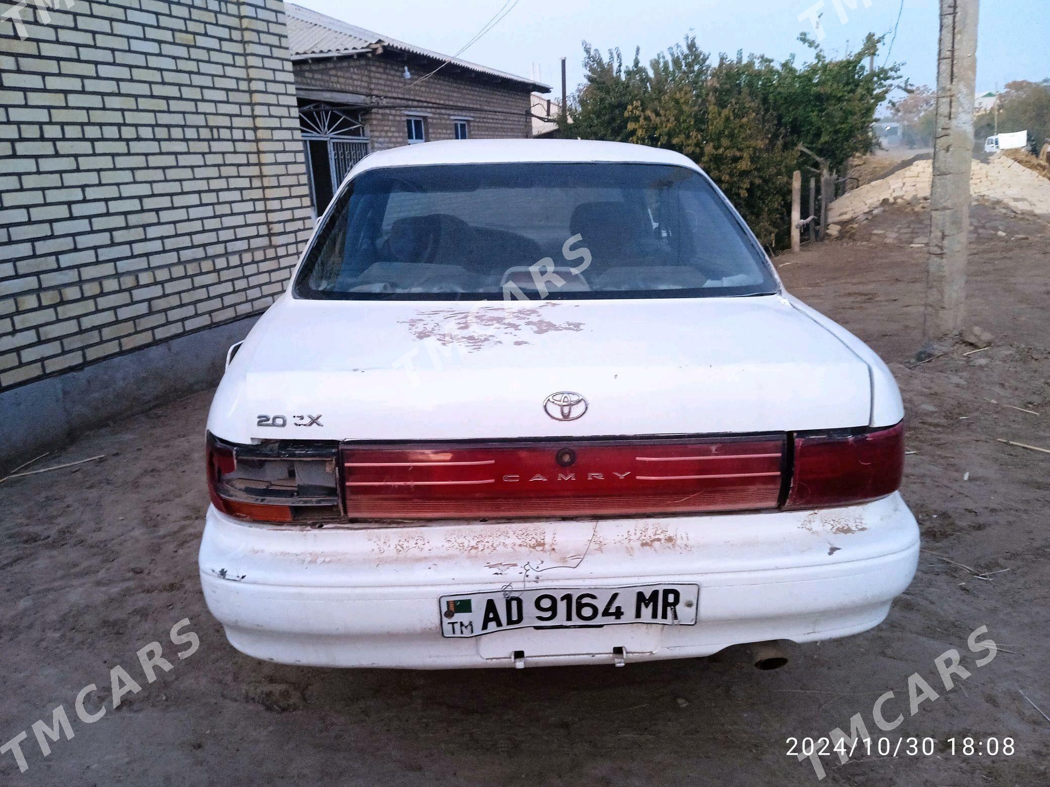 Toyota Camry 1993 - 22 000 TMT - Туркменгала - img 4